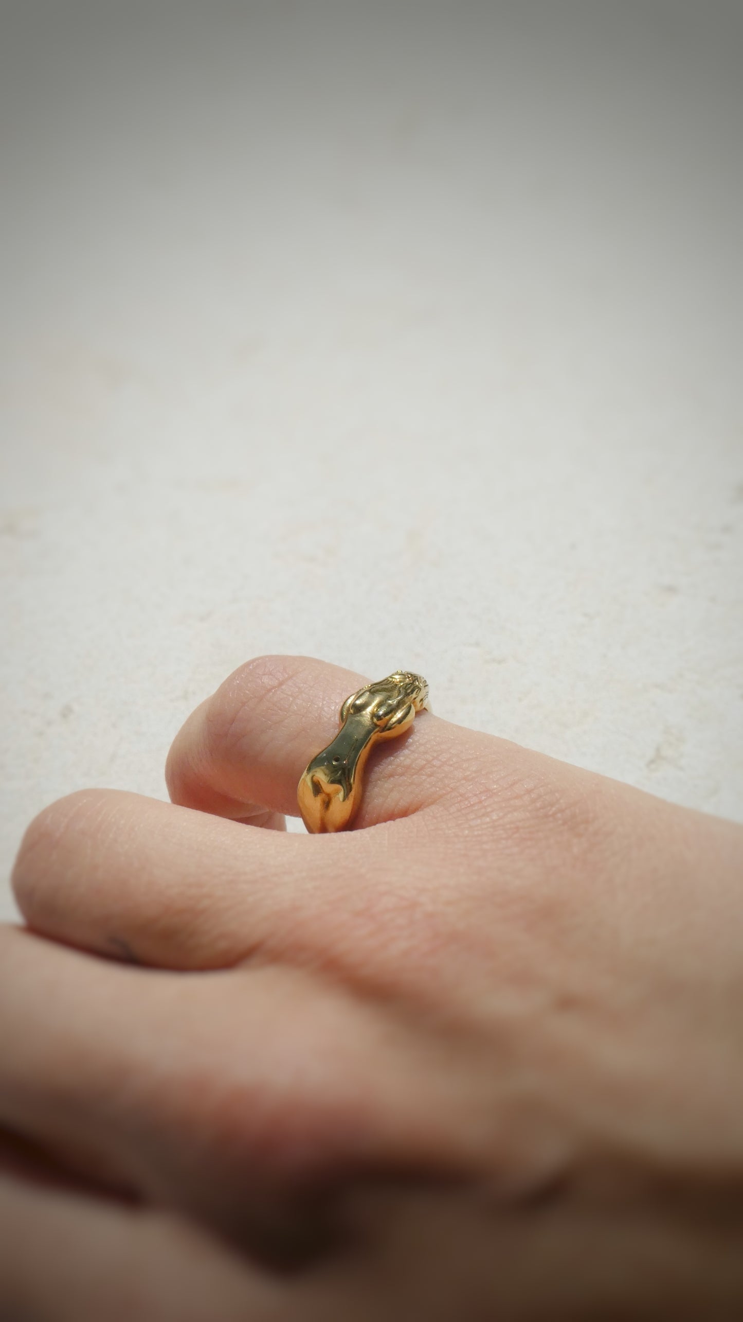 Leda Ring